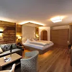 Salnerhof Superior Lifestyle 4*