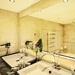 Salnerhof Superior Lifestyle Hotel 4*