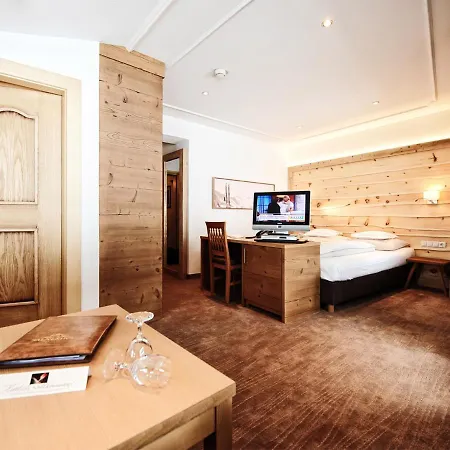 Salnerhof Superior Lifestyle Otel Ischgl