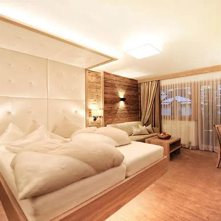 Salnerhof Superior Lifestyle Otel Ischgl