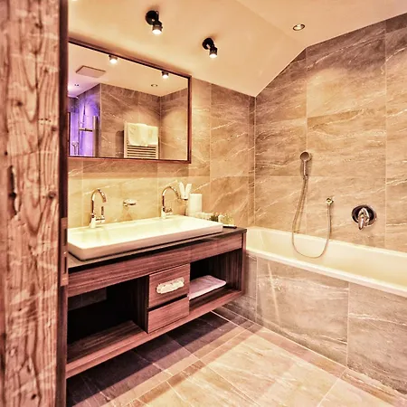 Salnerhof Superior Lifestyle Hotell Ischgl
