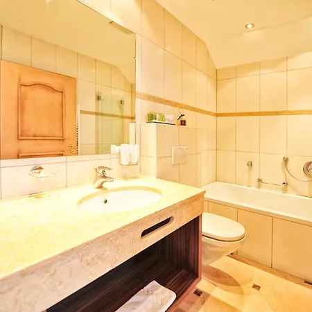 Salnerhof Superior Lifestyle 4*