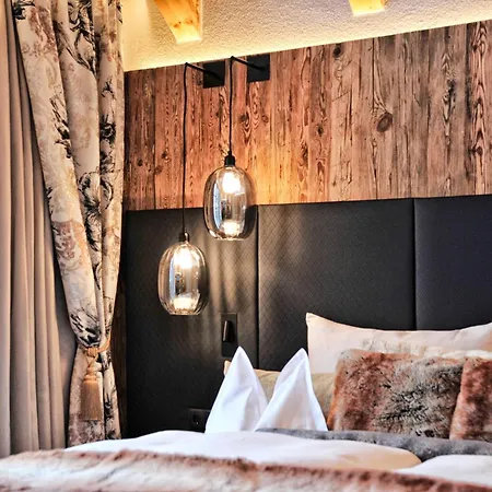 Hotel Salnerhof Ischgl