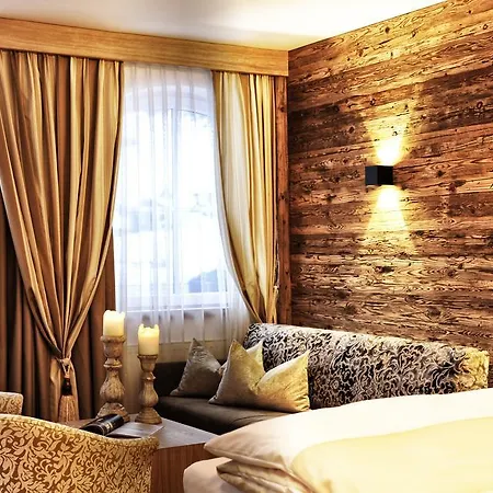 Hotel Salnerhof 4*